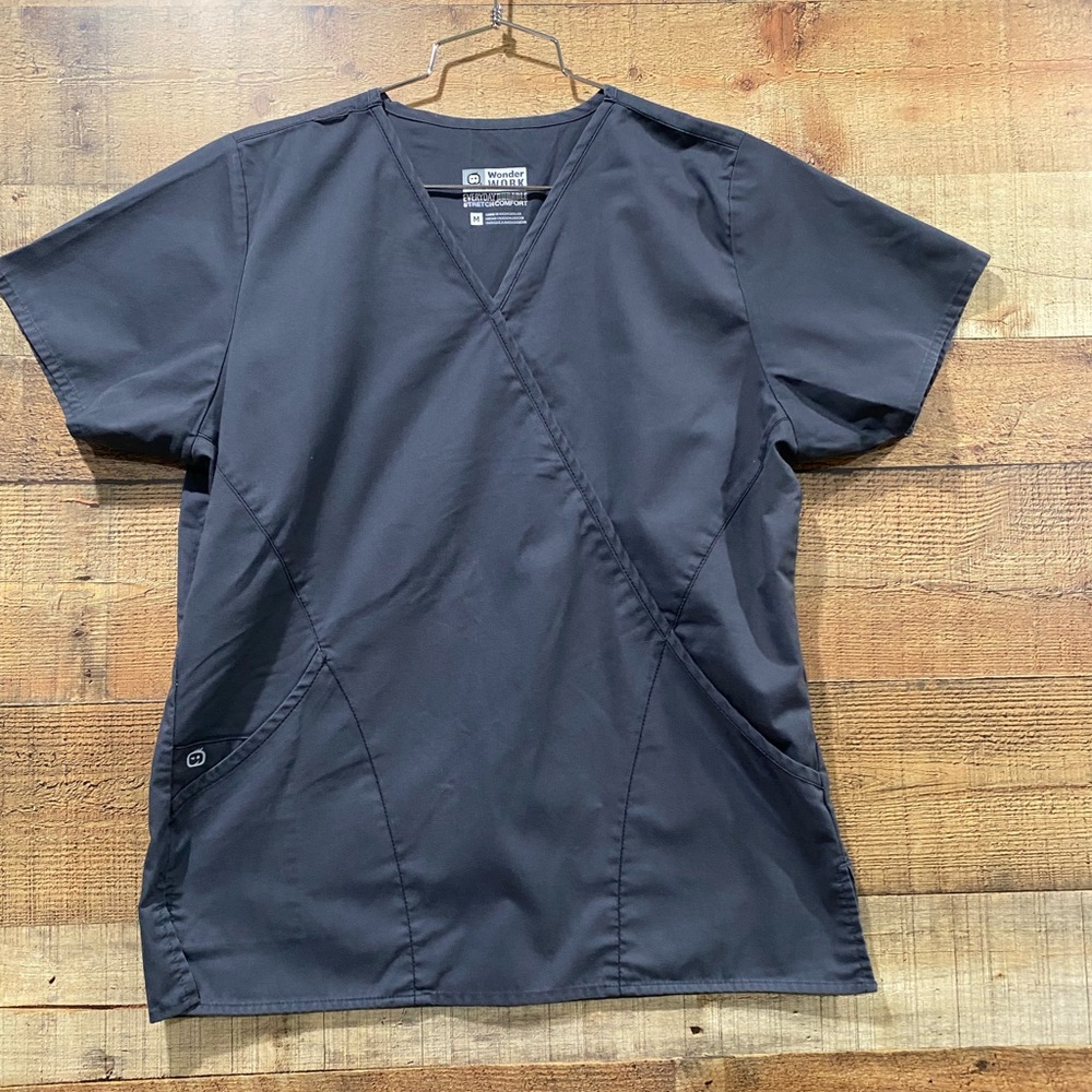 Wonderwink Charcoal Gray Scrub Top Size Medium